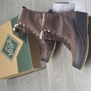 Best 25+ Deals for Muck Boots Shoes 